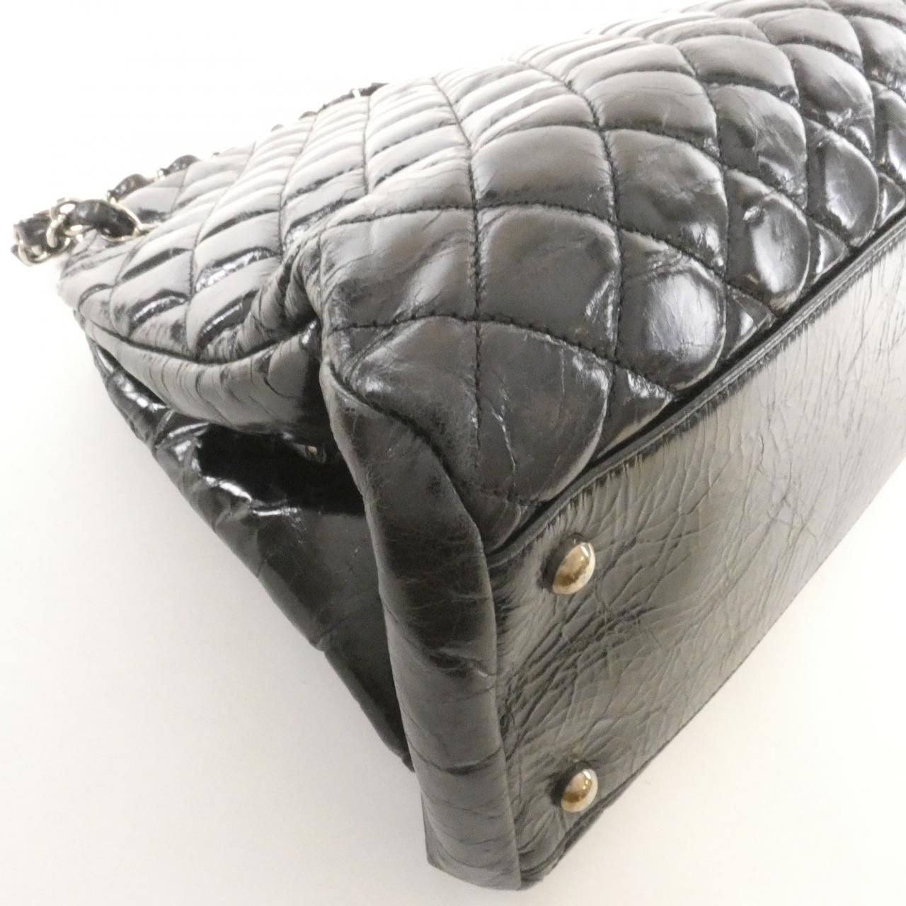 Chanel Mademoiselle Line Shoulder — view 3