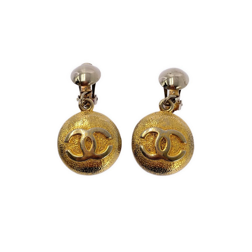 Chanel Vintage CC Logo Swing Earrings Gold