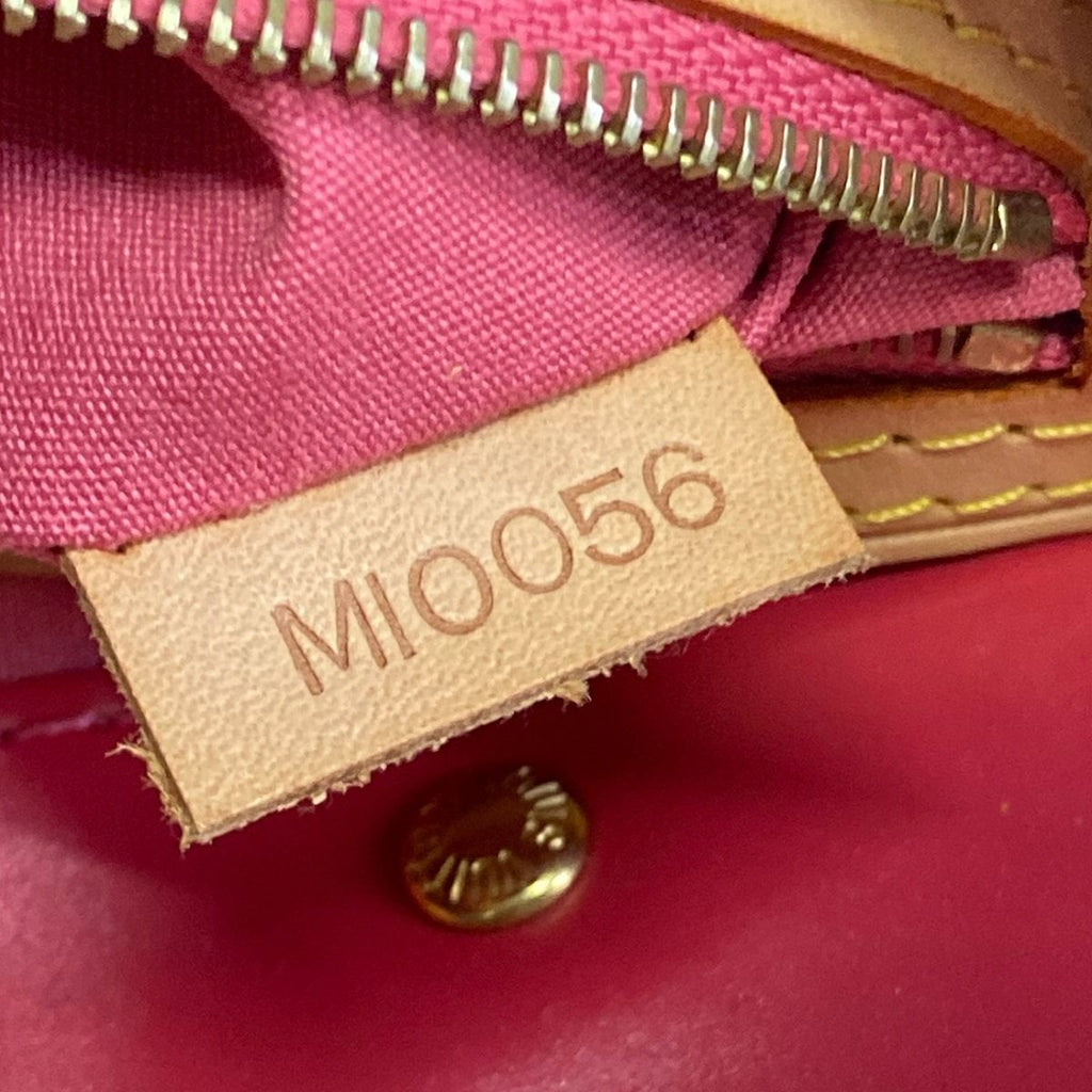 Louis Vuitton Handbag Monogram Vernis Reed PM Framboise Leather — view 9