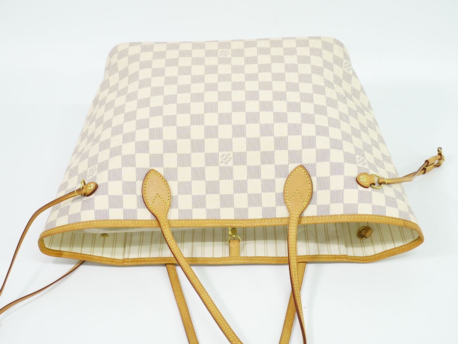 Louis Vuitton LV Neverfull MM Damier Azur Shoulder Bag Tote White Gray — view 5