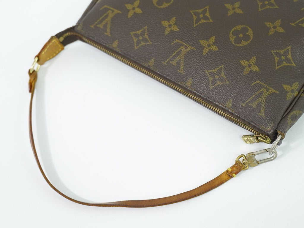 Louis Vuitton LV Pochette Monogram Pouch Handbag Brown — view 4