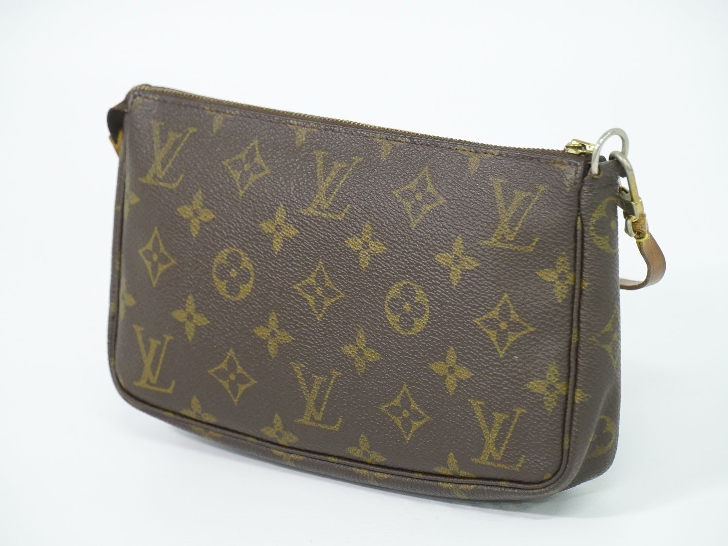 Louis Vuitton LV Pochette Monogram Pouch Handbag Brown — view 2