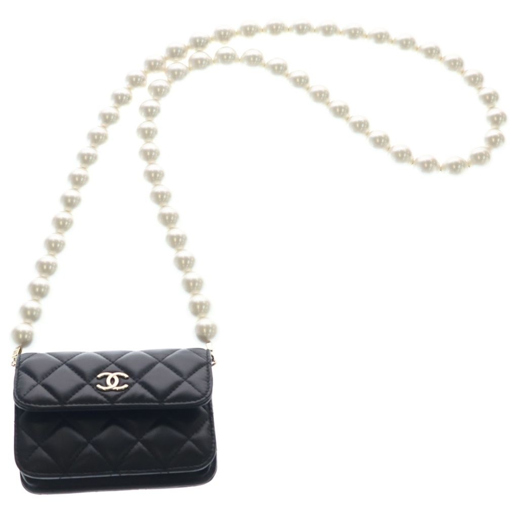 Chanel Quilted CC Logo Lambskin Gold Faux Pearl Chain Wallet Shoulder Bag Black