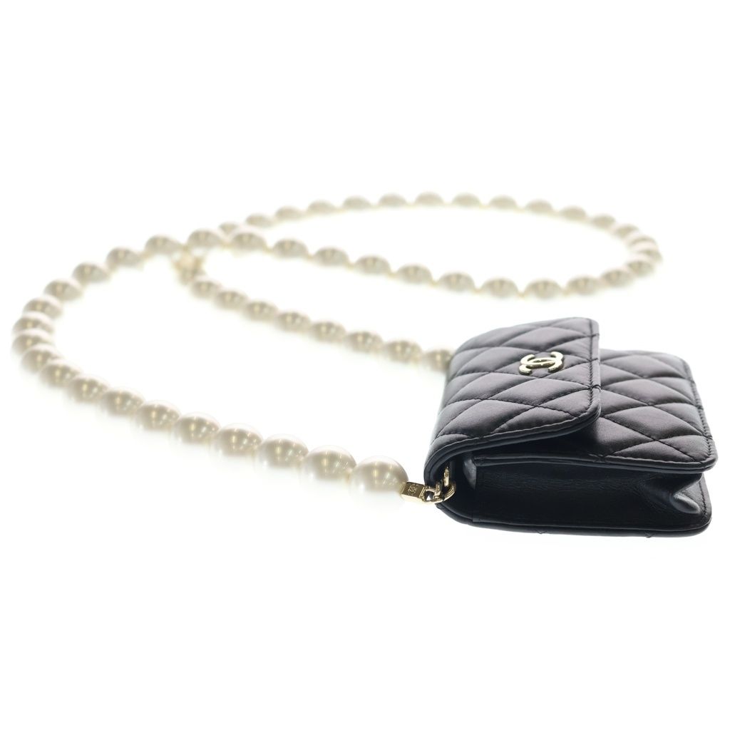 Chanel Quilted CC Logo Lambskin Gold Faux Pearl Chain Wallet Shoulder Bag Black — view 3