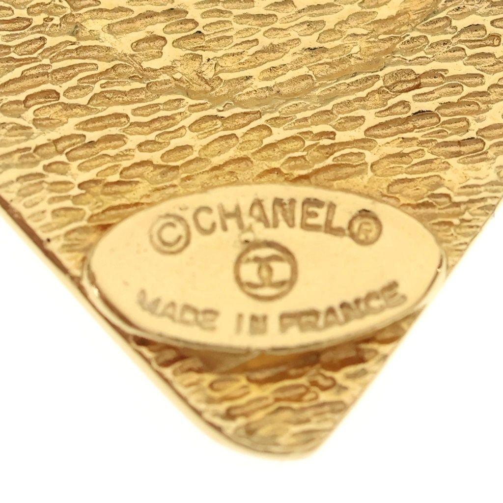 Chanel CC Logo Diamond Necklace — view 5