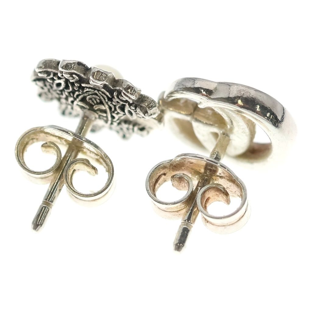 Gucci Double Flower Studded Earrings Silver — view 2