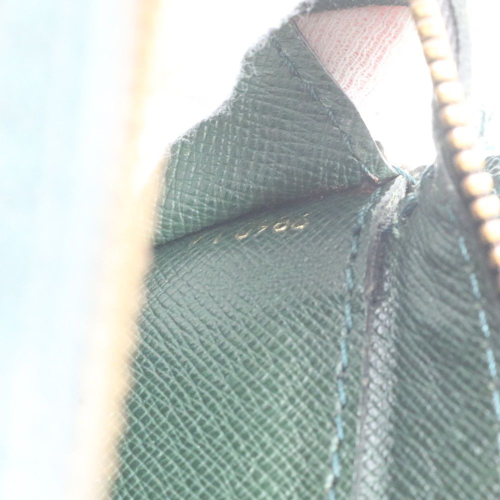 Louis Vuitton Taiga Porte Document Man Rose Leather Business Bag — view 9