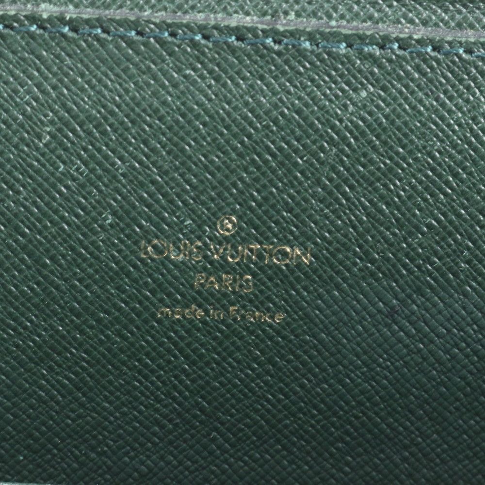 Louis Vuitton Taiga Porte Document Man Rose Leather Business Bag — view 8