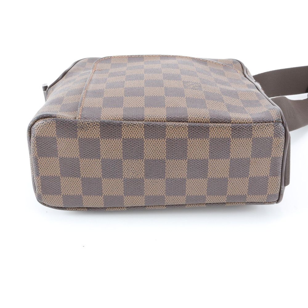 Louis Vuitton Damier Olaf PM Leather Shoulder Bag Crossbody Messenger Business — view 5