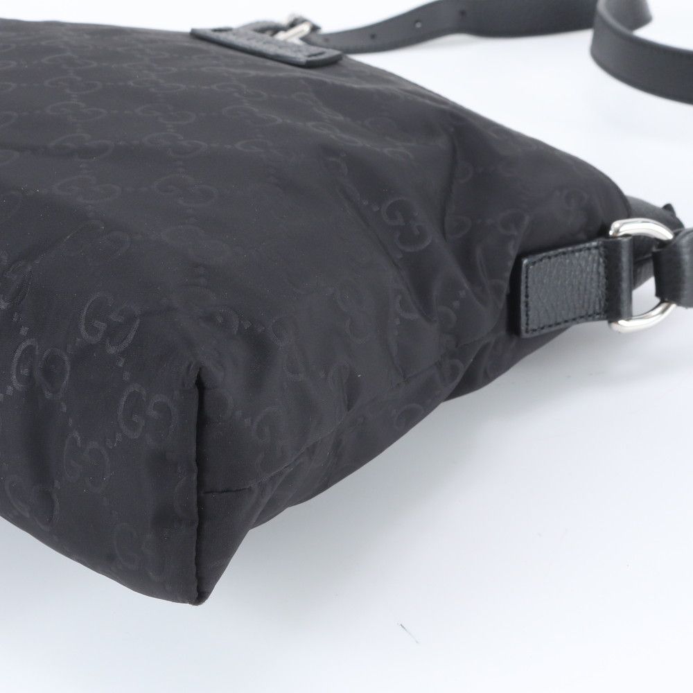 Gucci GG Nylon Leather Shoulder Bag Crossbody Messenger Black — view 4