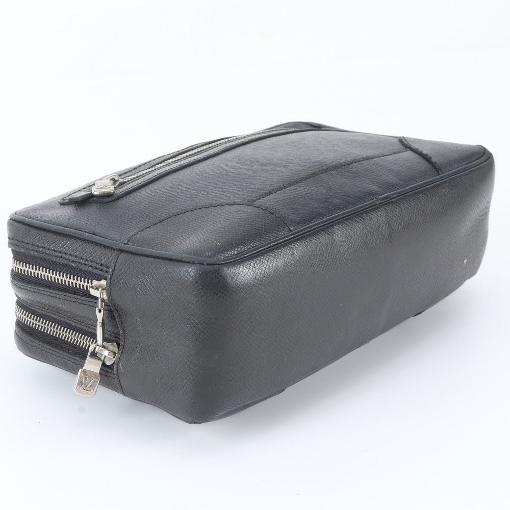 Louis Vuitton Taiga Pavel Leather Clutch Pouch Business — view 5