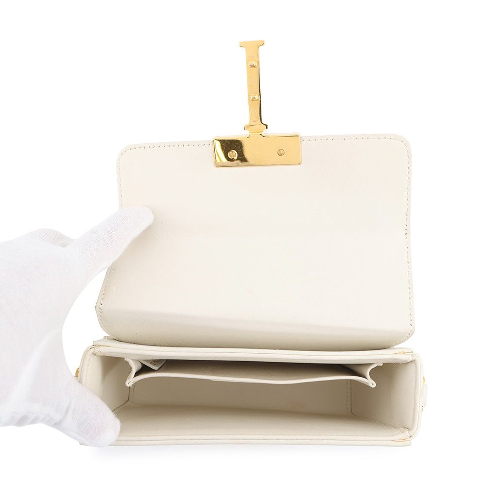 Dior Shoulder Bag 30 Montaigne Box Leather White — view 5