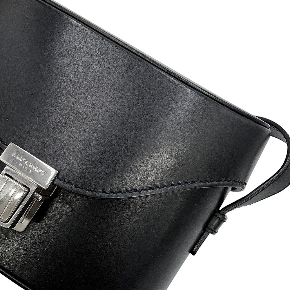Saint Laurent Paris Shoulder Bag Tuc Box Leather Black — view 7