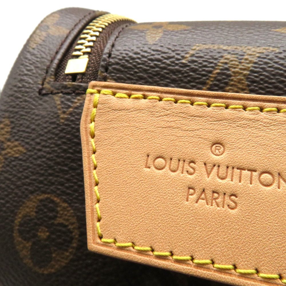 Louis Vuitton Clutch Monogram Dopp Kit Pouch Handbag Second — view 9