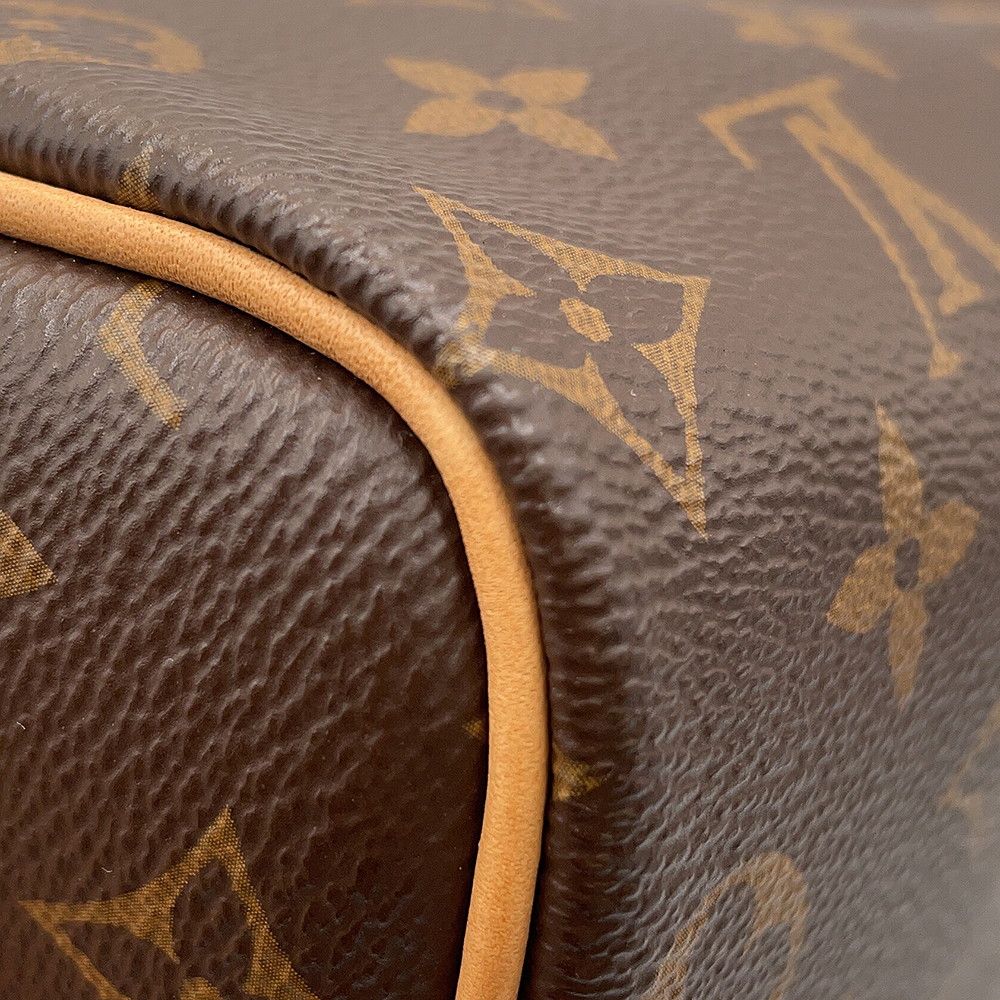 Louis Vuitton Clutch Monogram Dopp Kit Pouch Handbag Second — view 7