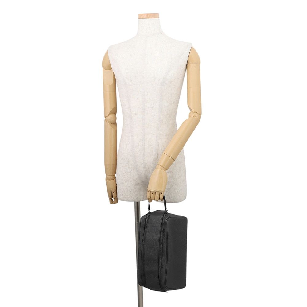 Louis Vuitton Clutch Monogram Taurillon Dopp Kit Pouch Handbag Black — view 5