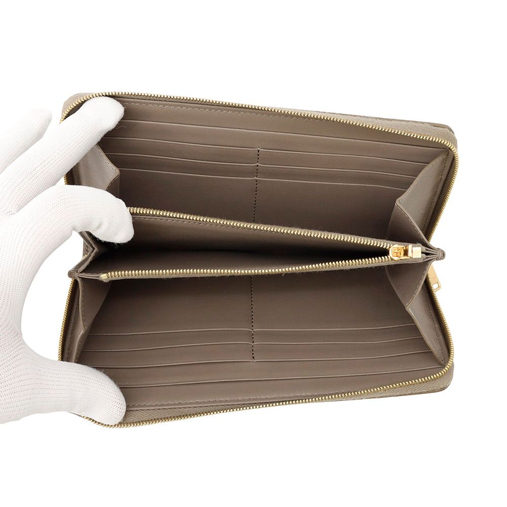 Celine Wallet Large Zipped Leather — view 4