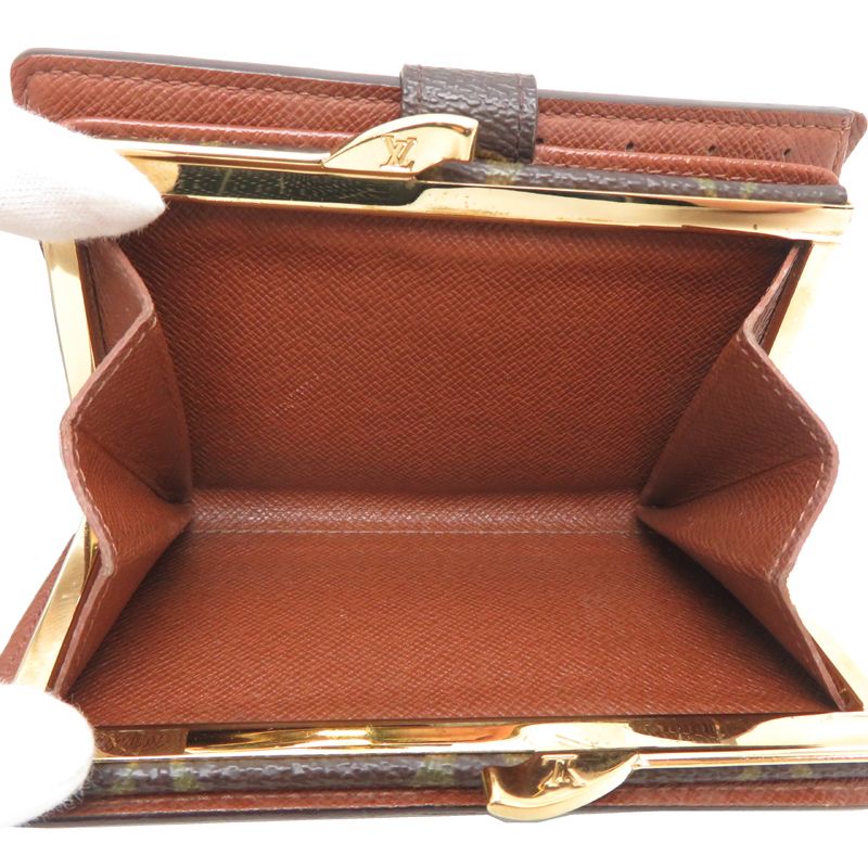 Louis Vuitton Bifold Wallet — view 7