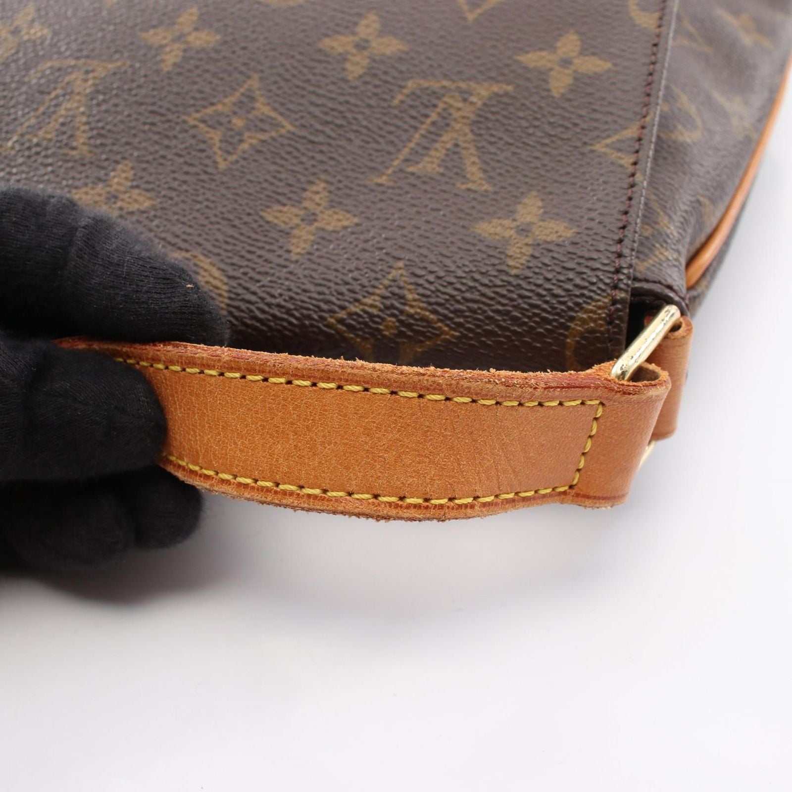 Louis Vuitton Shoulder Bag Musette Canvas Leather — view 6