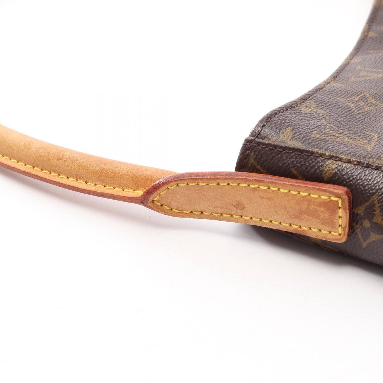 Louis Vuitton Shoulder Bag Looping GM Monogram Canvas Leather — view 9