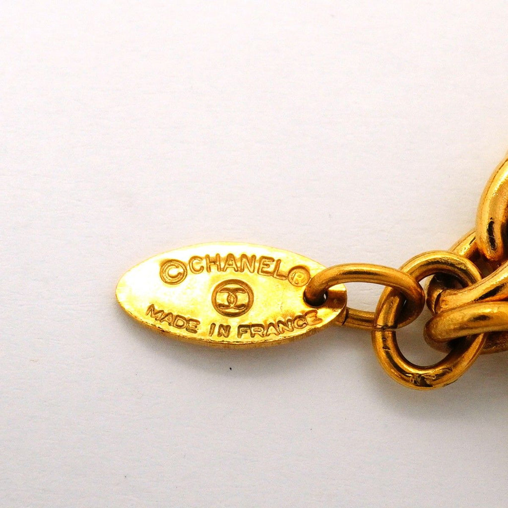 Chanel Necklace Vintage CC Logo Quilted Gold Plated — view 5