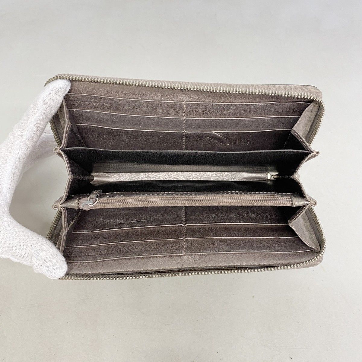 Gucci Wallet GG Supreme Gray Ju Silver — view 3