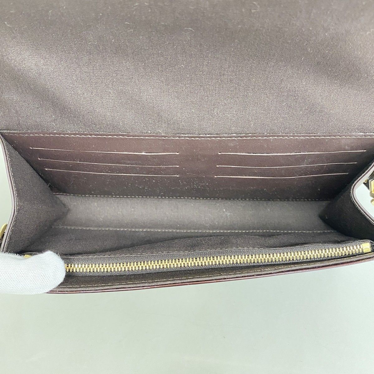 Louis Vuitton Shoulder Wallet Vernis Rossmore MM Amaranto — view 4