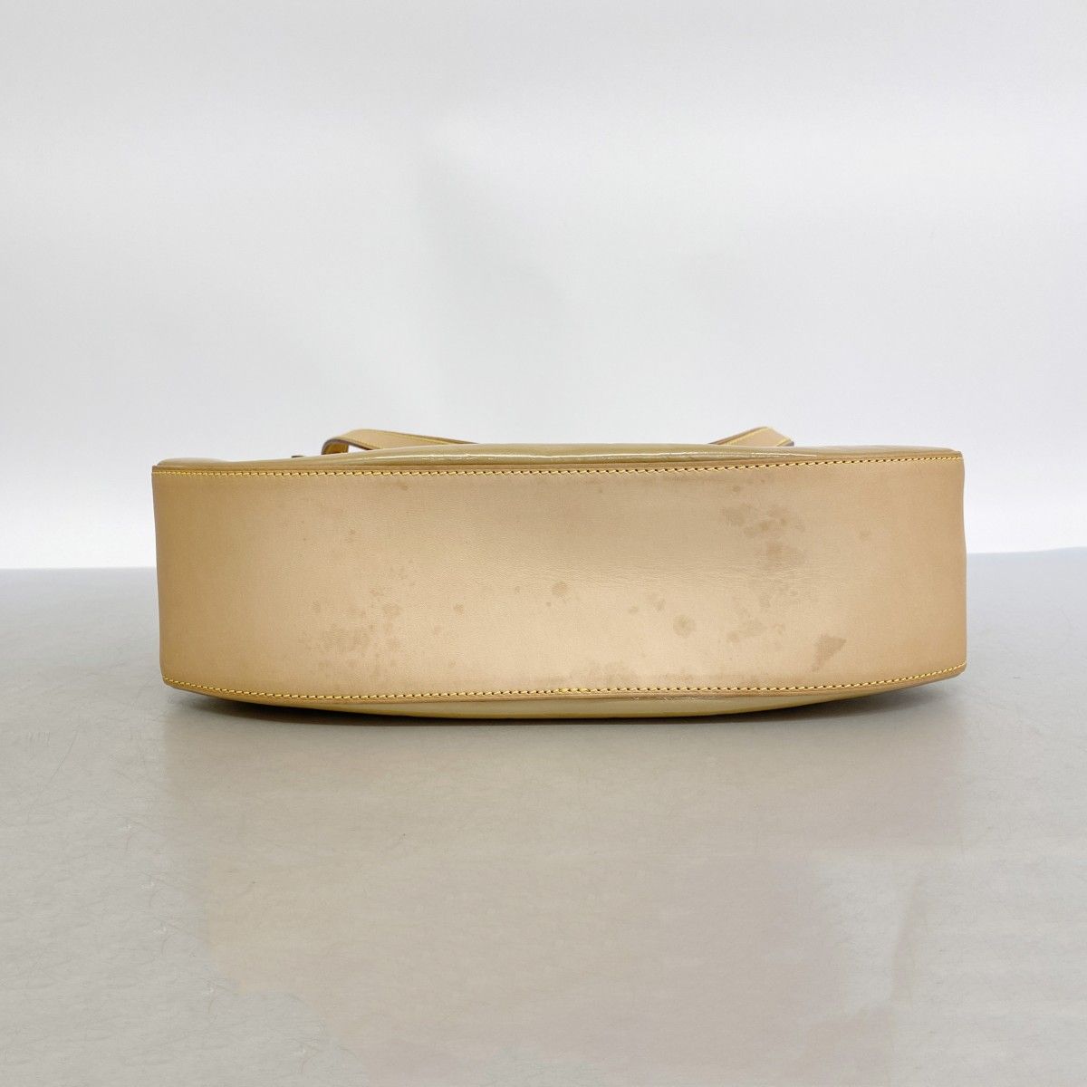 Louis Vuitton Boston Bag Vernis Biscayne Bay GM Noisette — view 3