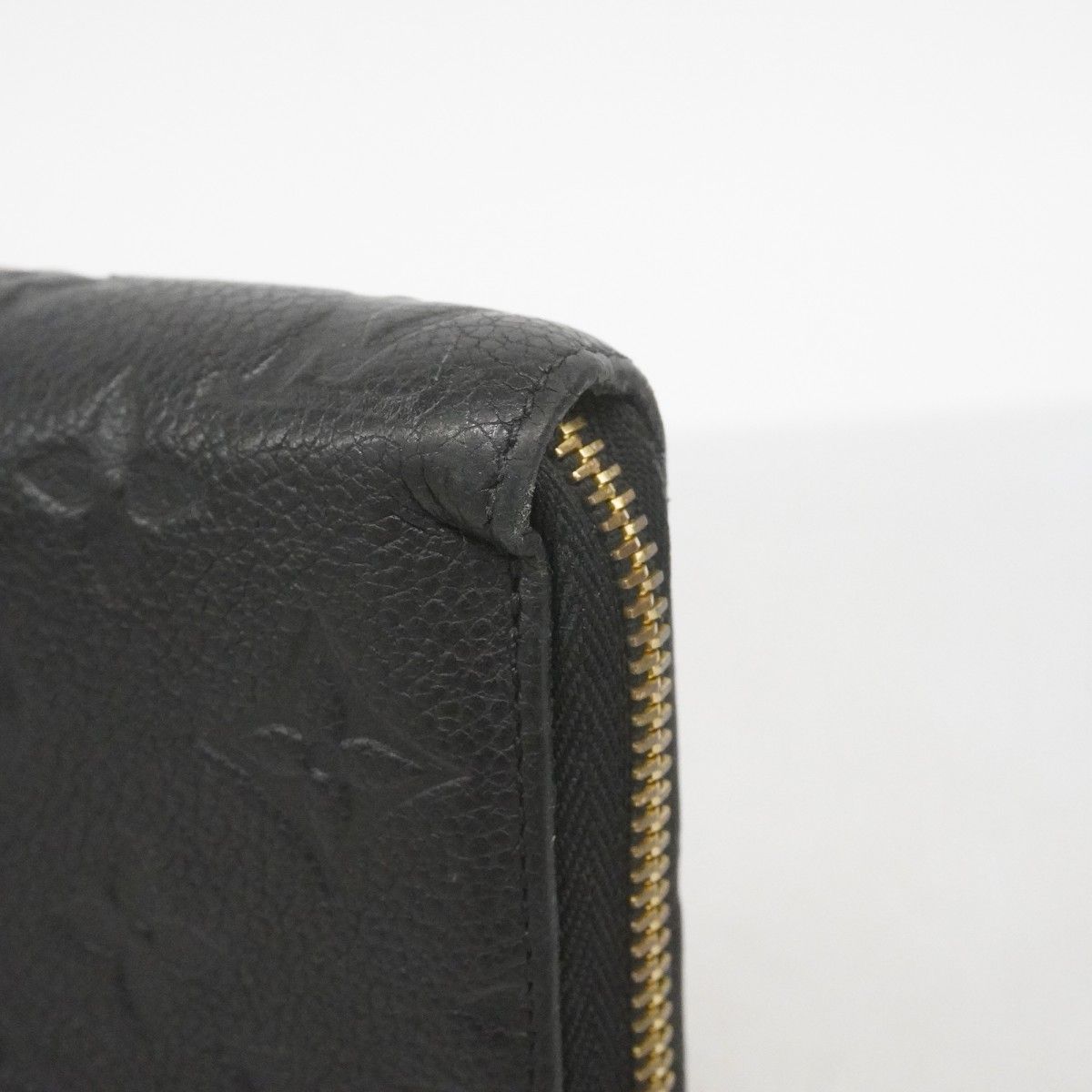 Louis Vuitton Wallet Monogram Empreinte Zippy Noir — view 9