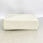 Chanel Tote Leather White Gold — view 3