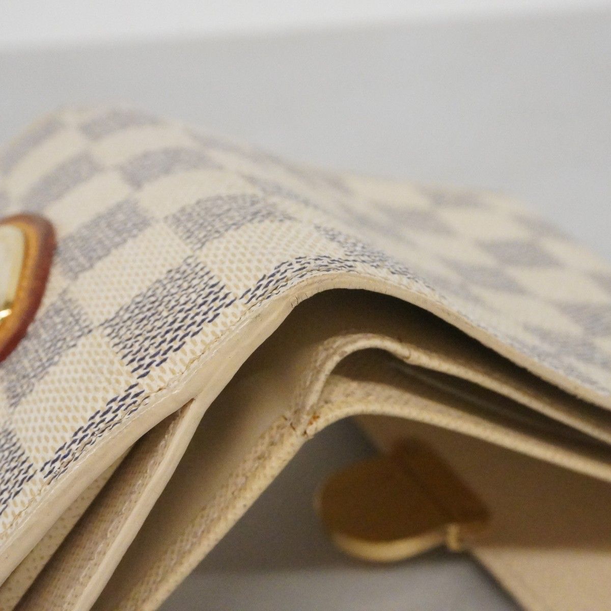 Louis Vuitton Trifold Wallet Damier Azur Portefeuille Joy White — view 7