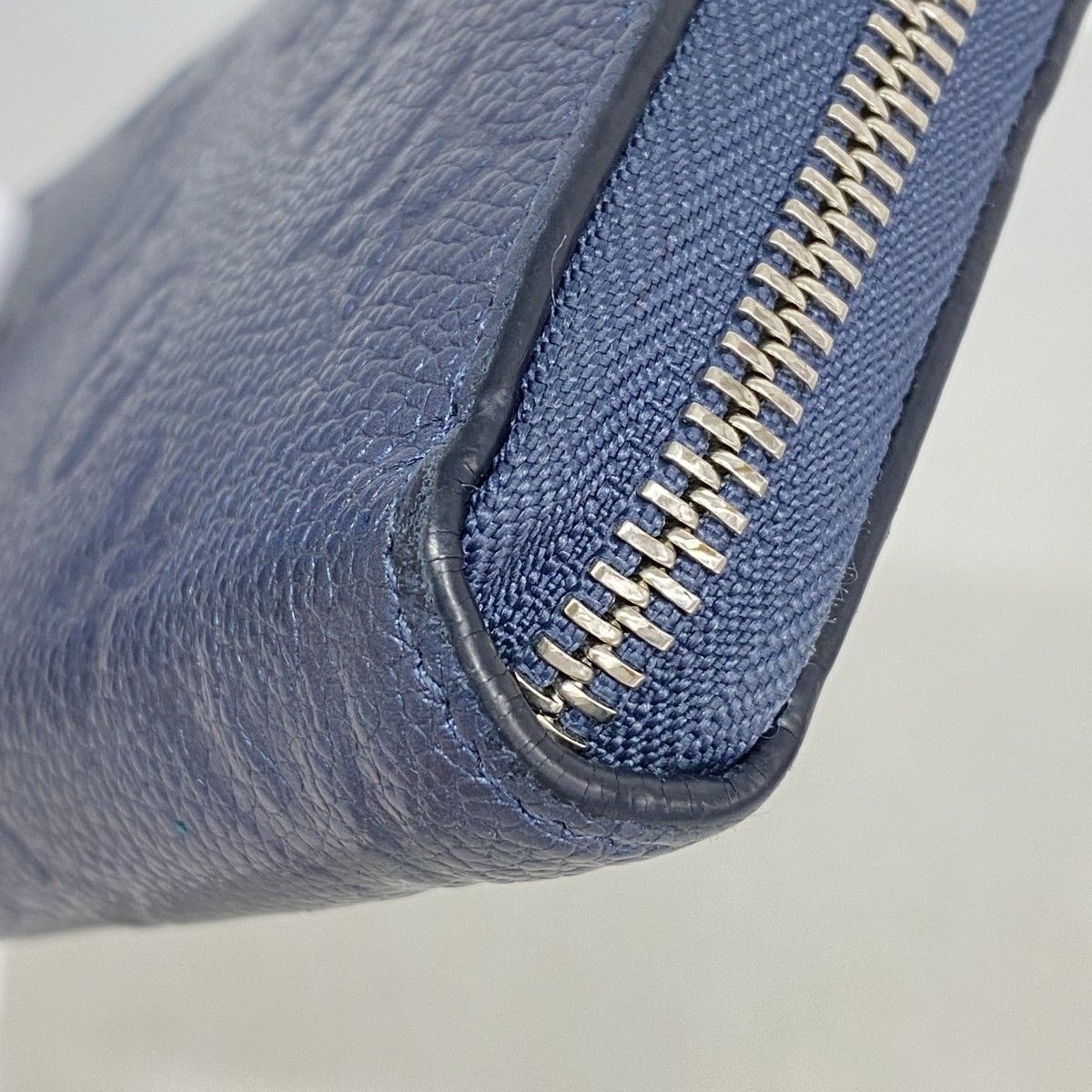 Louis Vuitton Wallet Monogram Empreinte Zippy Metallic Blue — view 5