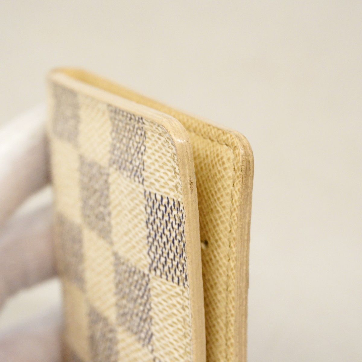 Louis Vuitton Card Case Damier Azur Organizer de Poche White — view 8