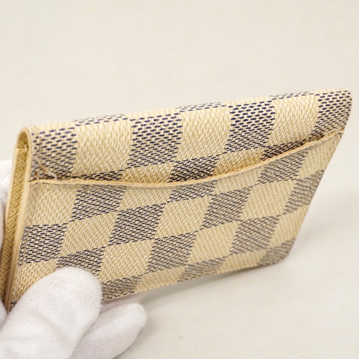 Louis Vuitton Card Case Damier Azur Organizer de Poche White — view 9