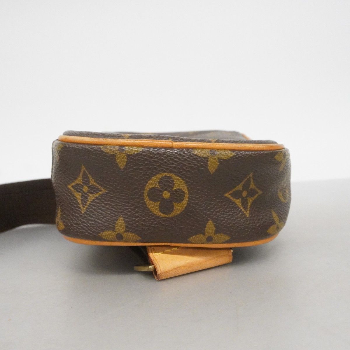 Louis Vuitton Belt Bag Monogram Pochette Gange Brown — view 3