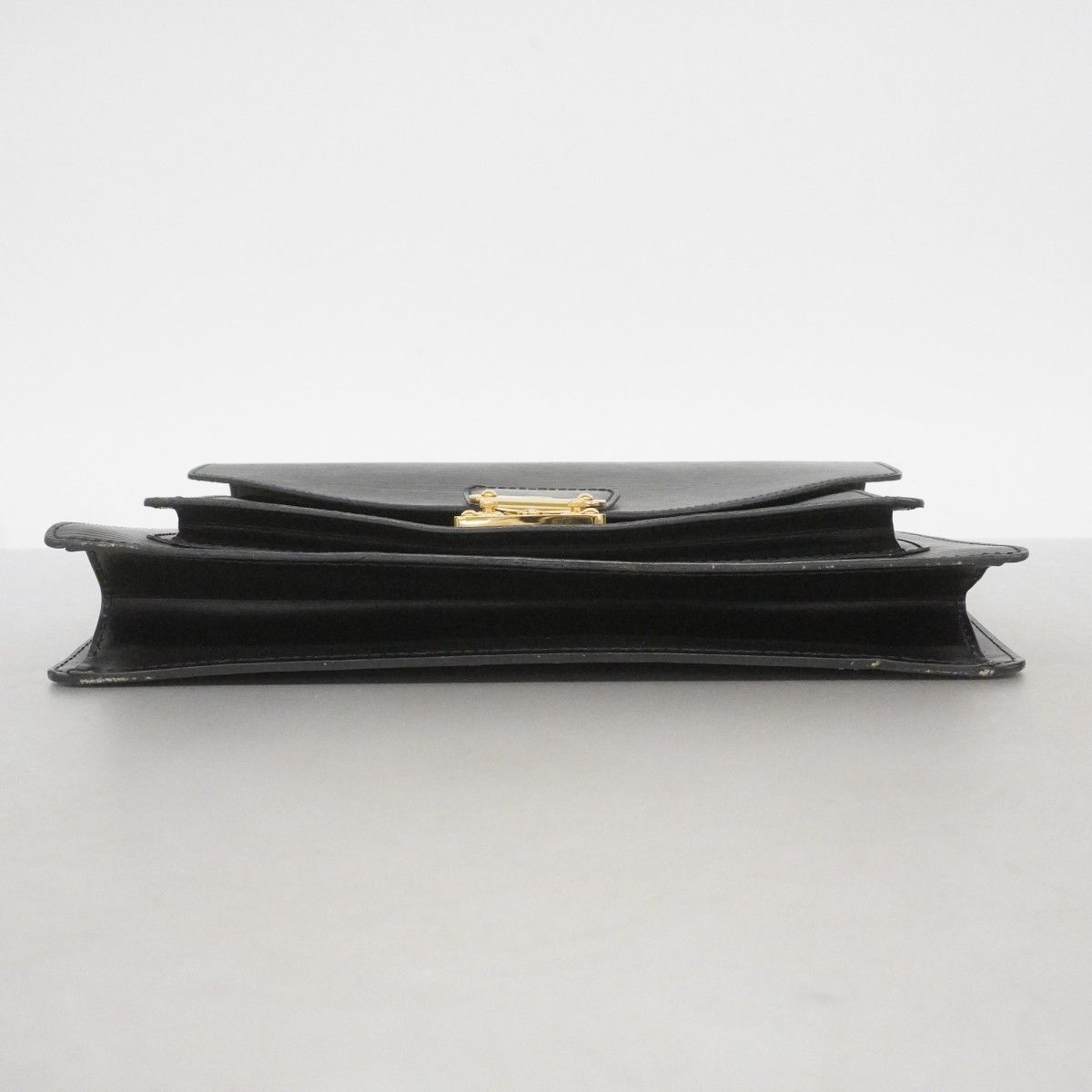 Louis Vuitton Handbag Epi Monceau Noir — view 3