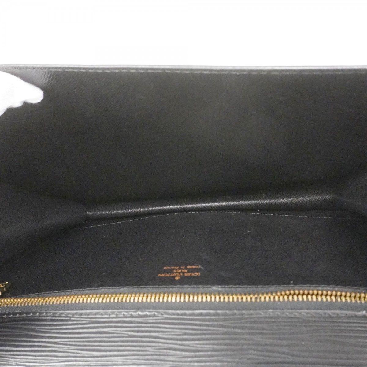 Louis Vuitton Handbag Epi Monceau Noir — view 4