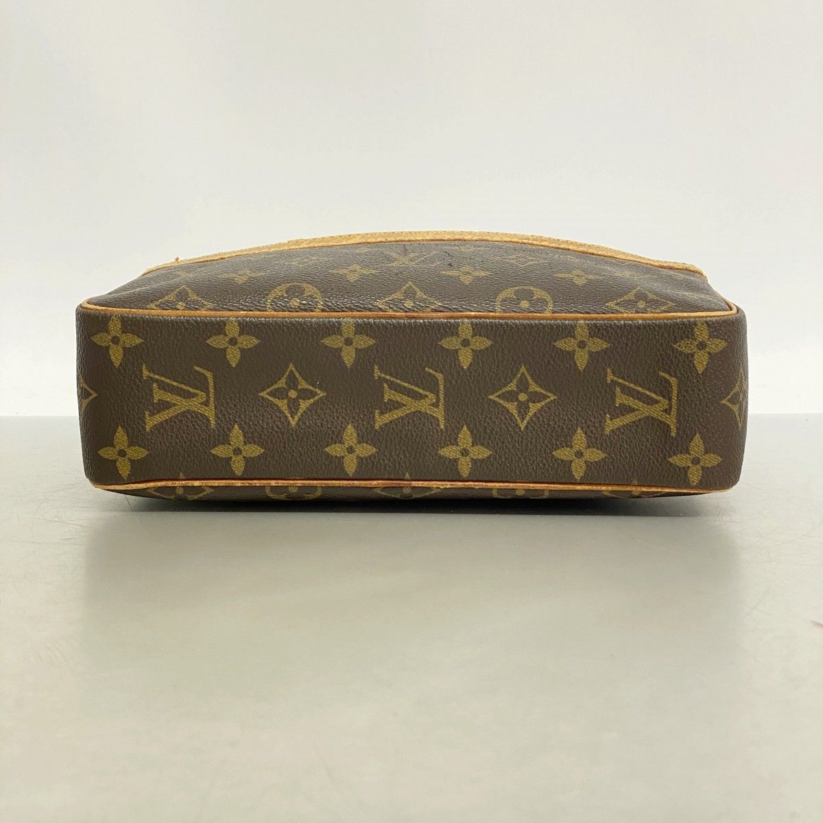 Louis Vuitton Clutch Monogram Compiegne 23 Brown — view 3