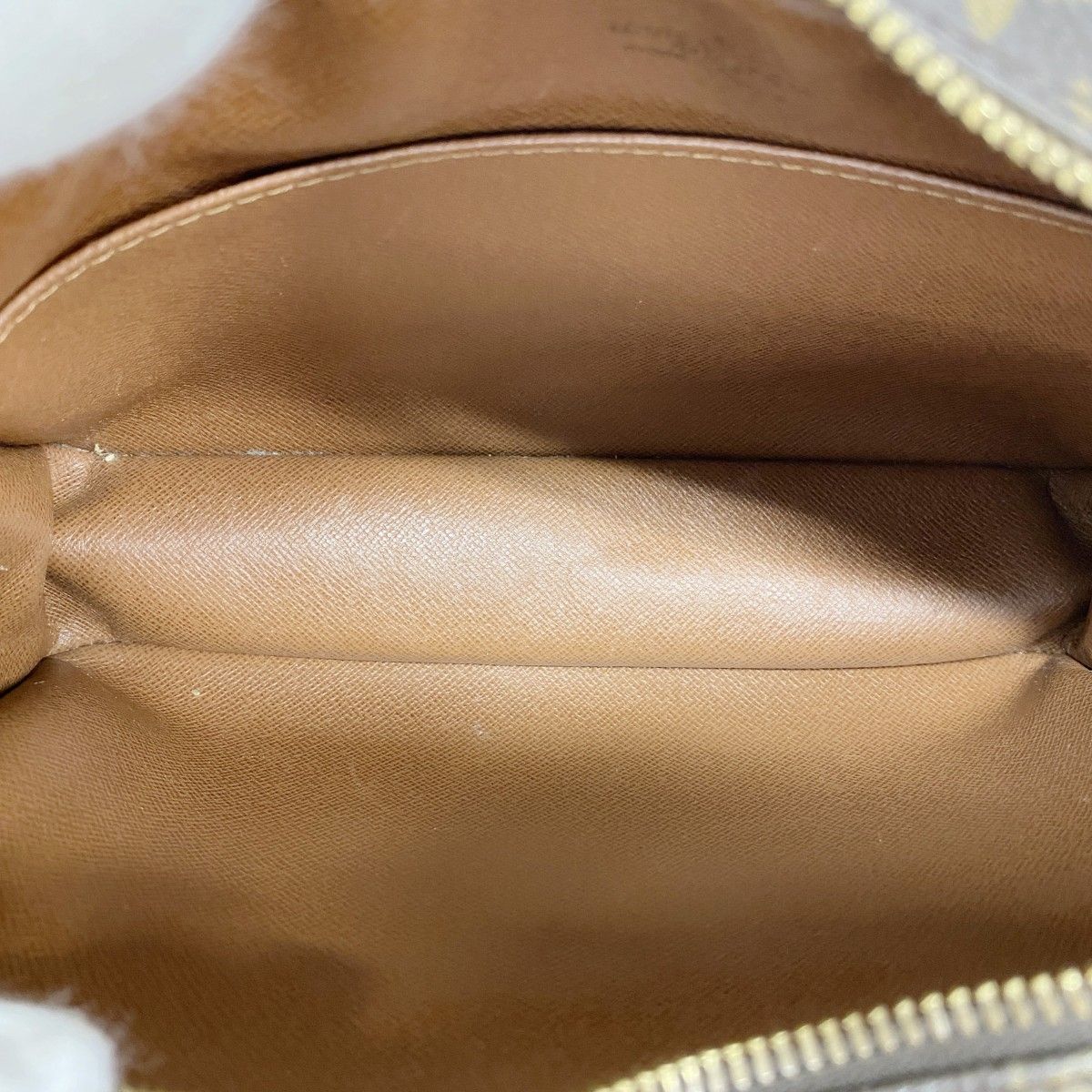 Louis Vuitton Clutch Monogram Compiegne 23 Brown — view 4