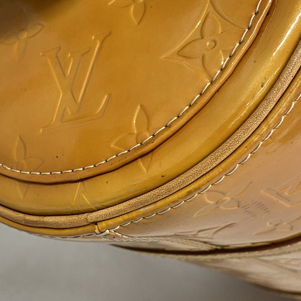 Louis Vuitton Handbag Vernis Bedford Beige — view 6