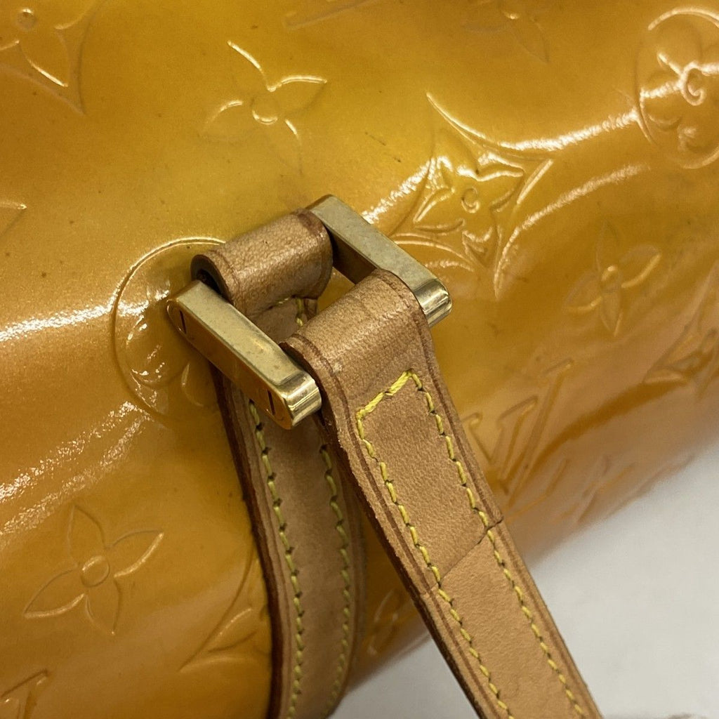 Louis Vuitton Handbag Vernis Bedford Beige — view 8