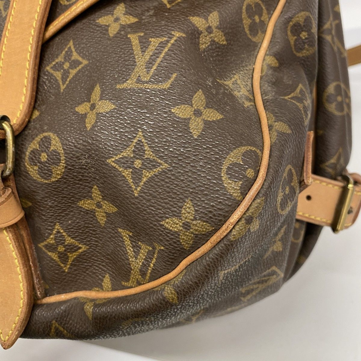 Louis Vuitton Shoulder Bag Monogram Saumur 43 Brown — view 7