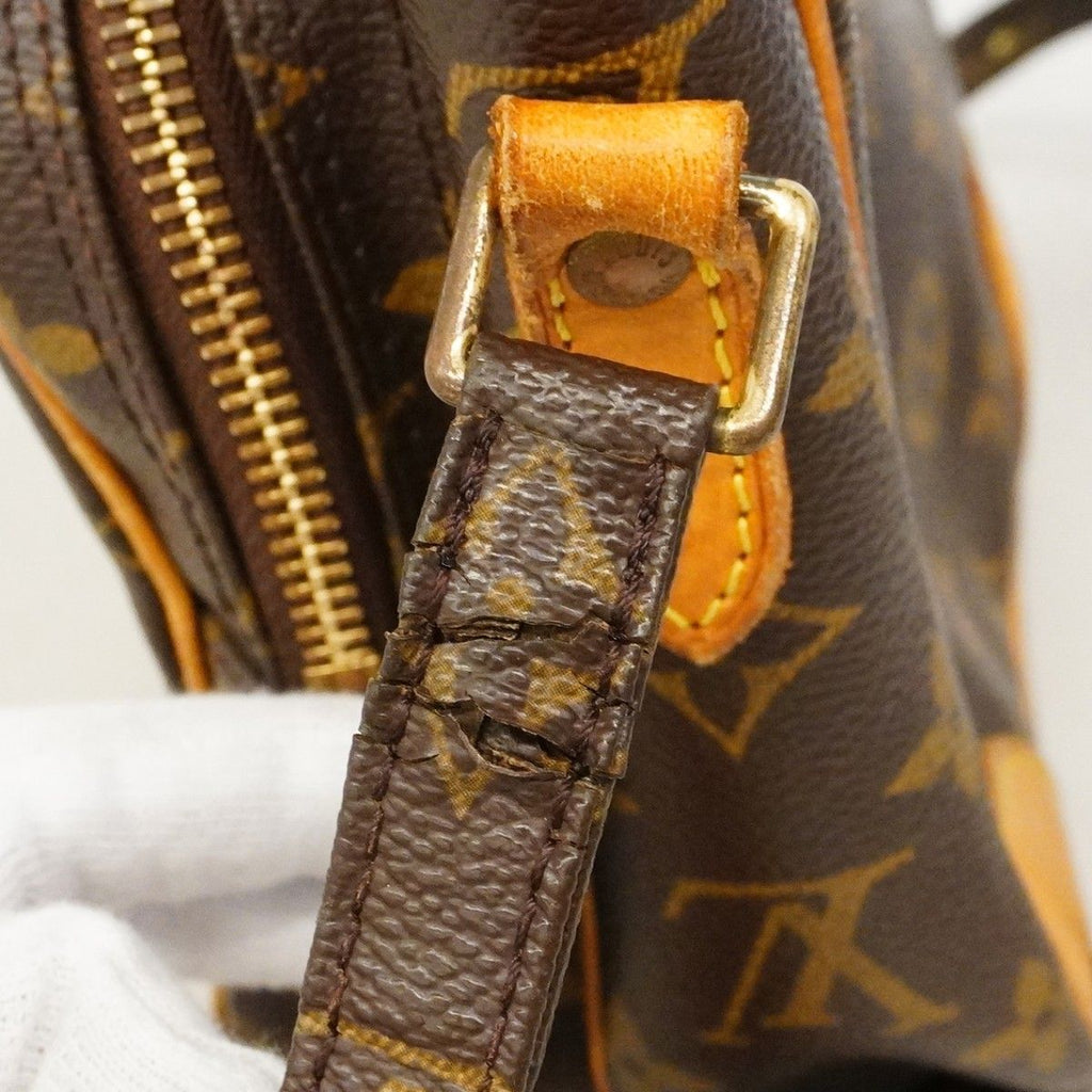 Louis Vuitton Shoulder Bag Monogram Amazon Brown — view 6