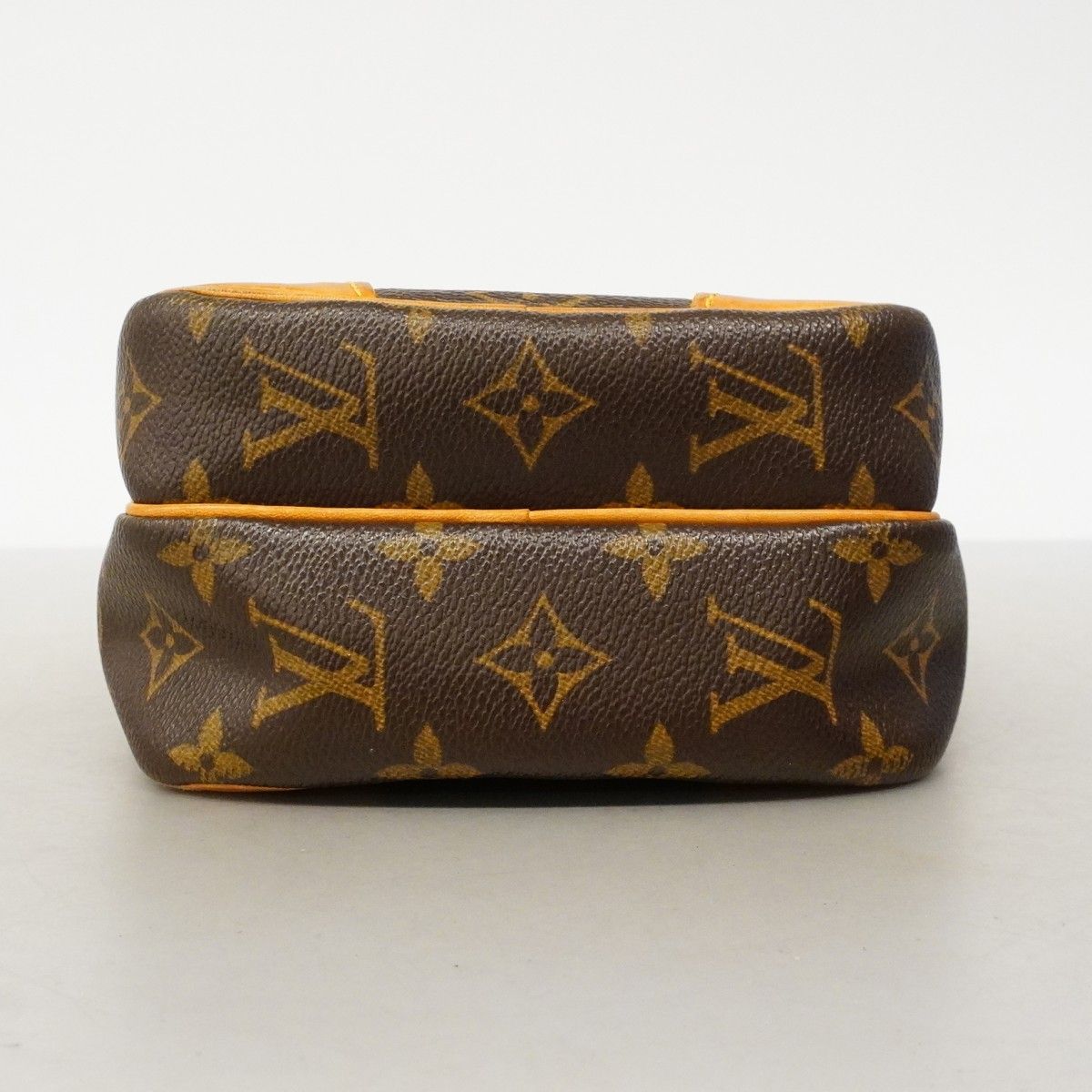 Louis Vuitton Shoulder Bag Monogram Amazon Brown — view 3