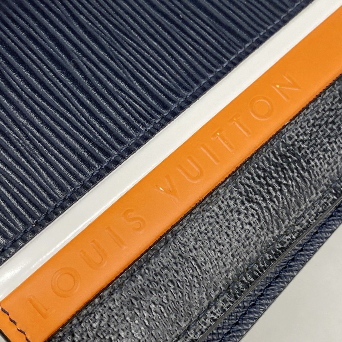 Louis Vuitton Wallet Epi Damier Graphite Portefeuille Brazza NM Blue Marine — view 7