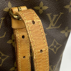 Louis Vuitton Tote Monogram Bucket GM Brown — view 7