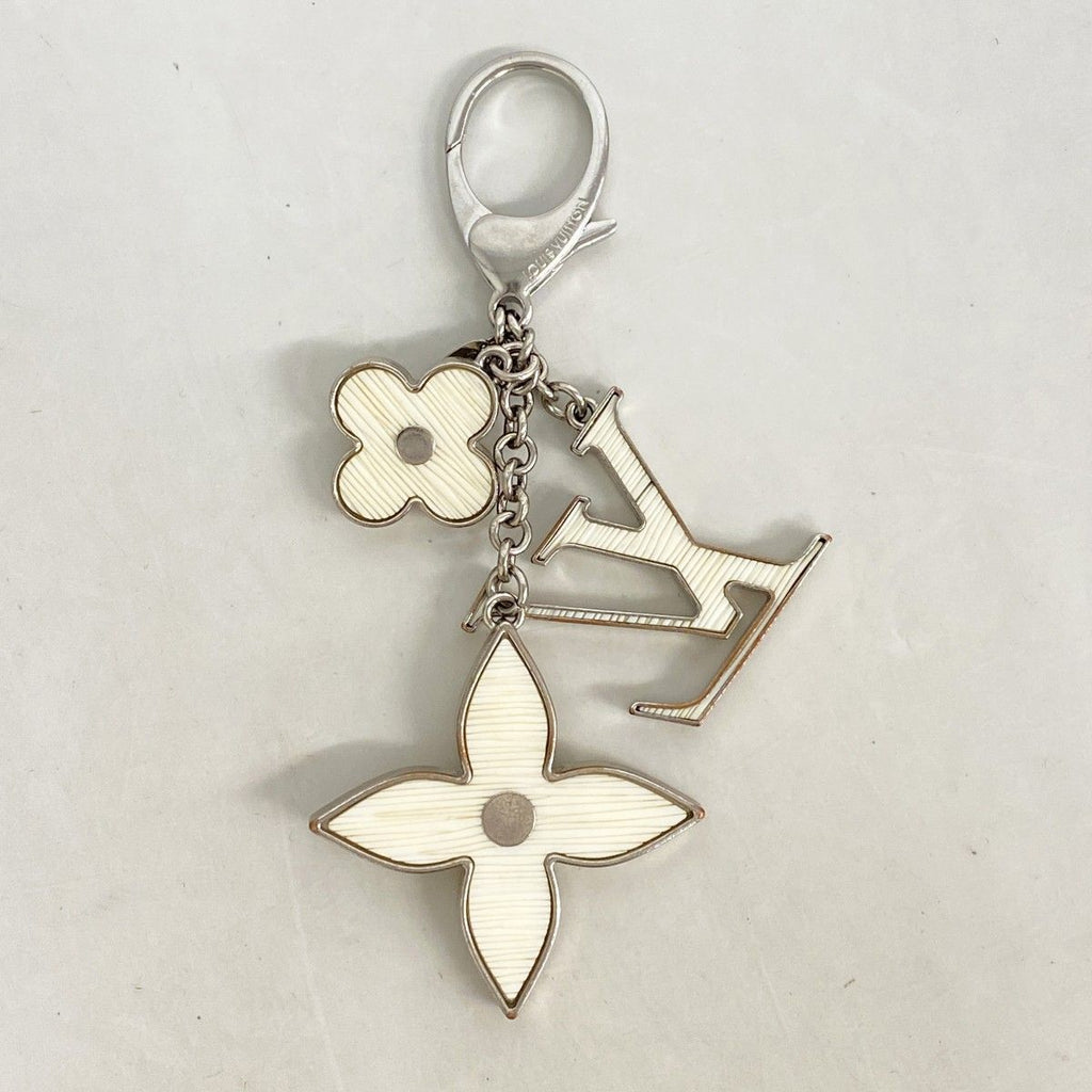 Louis Vuitton Key Holder Charm Epi Bijou Sac Four le Doux Yvoire — view 6