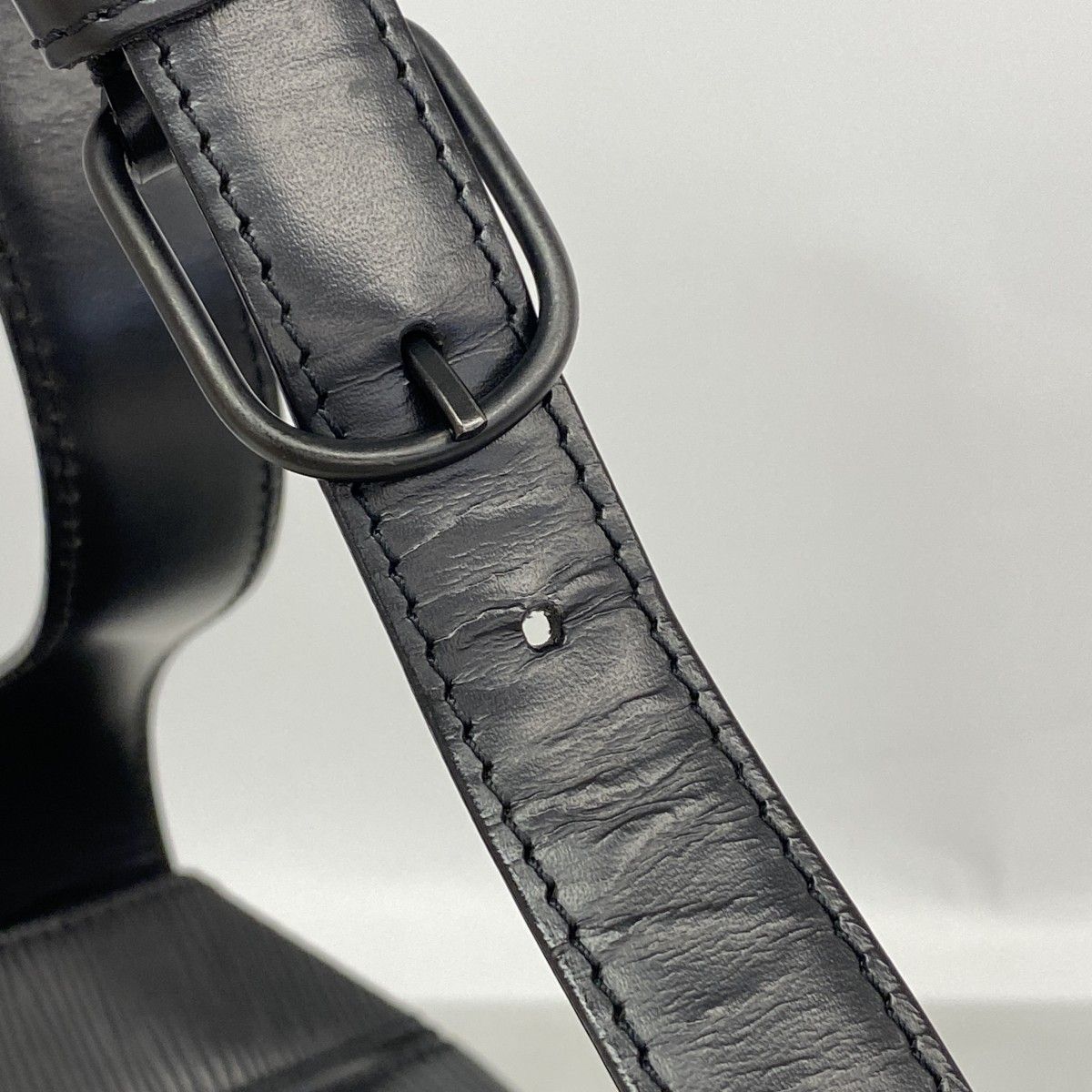 Louis Vuitton Shoulder Bag Epi Sac Saw Noir — view 7