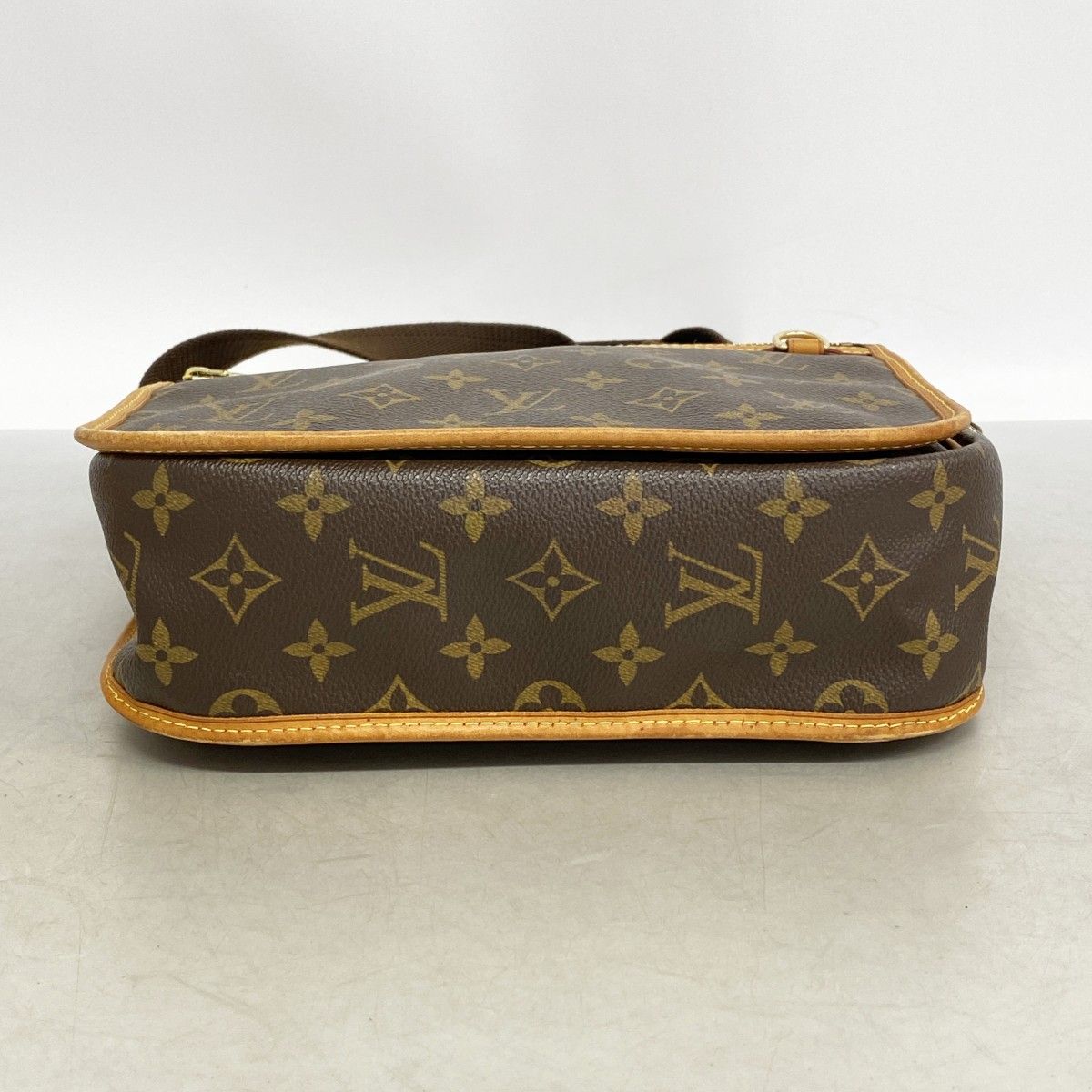 Louis Vuitton Shoulder Bag Monogram Messenger Bosford PM Brown — view 3