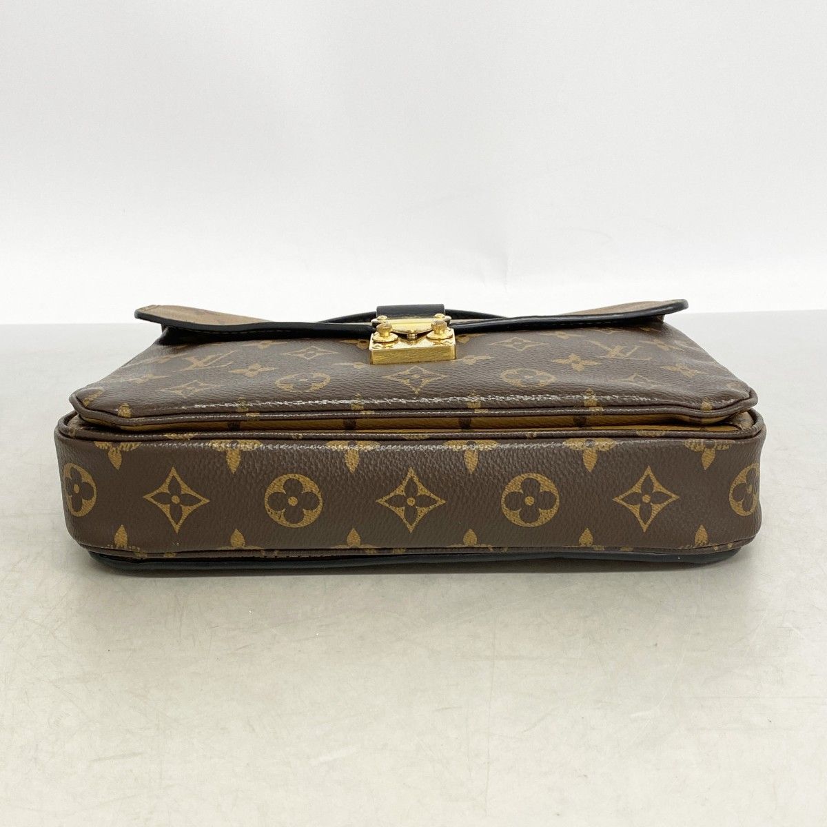 Louis Vuitton Tote Monogram Reverse Pochette Metis MM Brown 2-Way — view 3